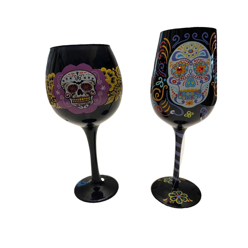 Set of 2- Solid Black GOTHIC Halloween 3D SKULL Stem Wine Glasses 14 oz.